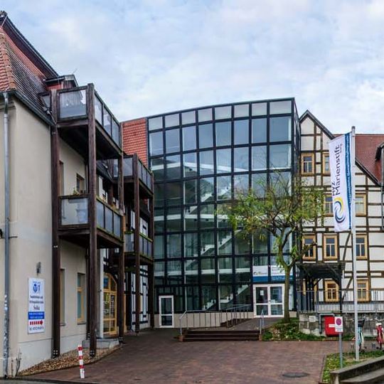 Brüderstraße 8, Burg