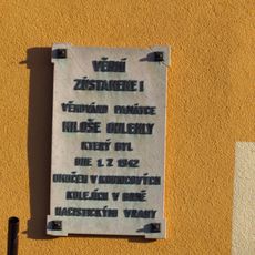 Pamětní deska Miloše Oulehly