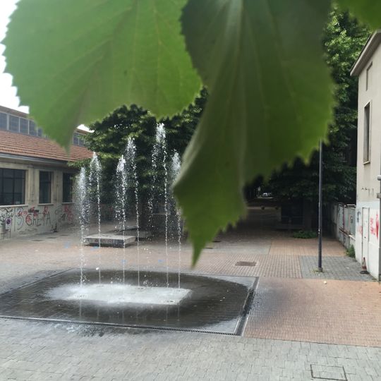 Fontana di via Negri