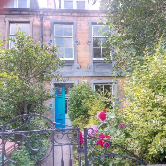 Edinburgh, 10 Bonnington Terrace