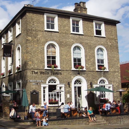 Wells Tavern