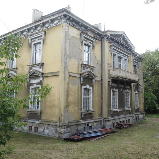 Pałacyk, ob. komenda policji