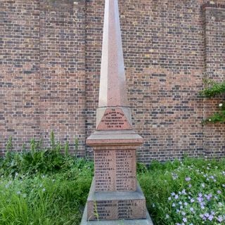 War memorial in the churchyard of the Church of Emmanuel, Leyton