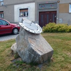 Sluneční hodiny v Úsově na náměstí Míru