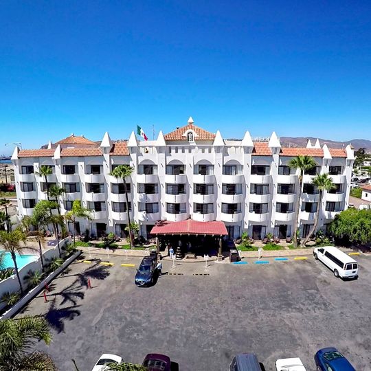 Corona Hotel & Spa