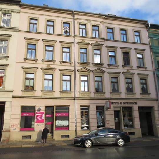 Mietshaus in geschlossener Bebauung Limbacher Straße 14