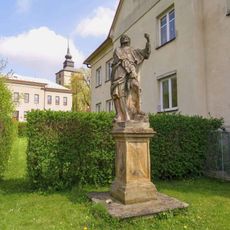 Socha svatého Rocha v centru Starého Města