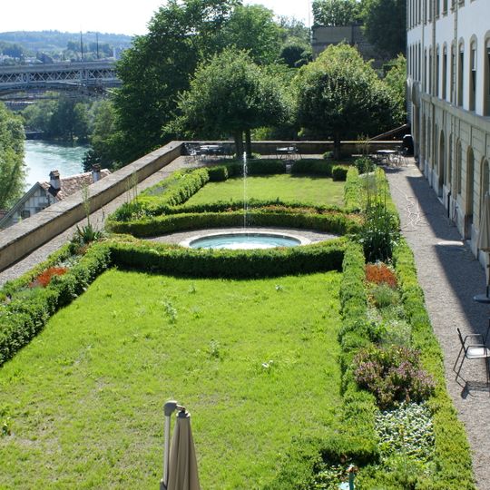 Springbrunnen Stiftsterrasse