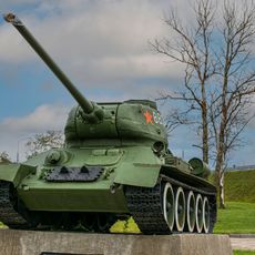 Памятник танку Т-34 (Тверь)