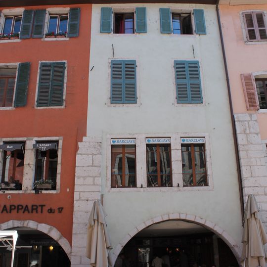 Magasin, 19 rue du Pâquier