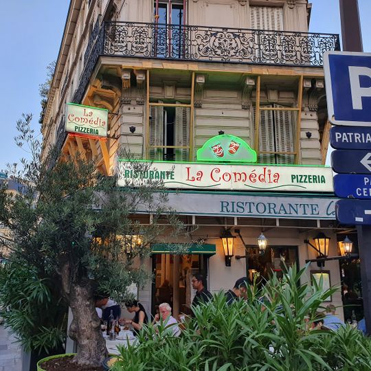 La Comedia