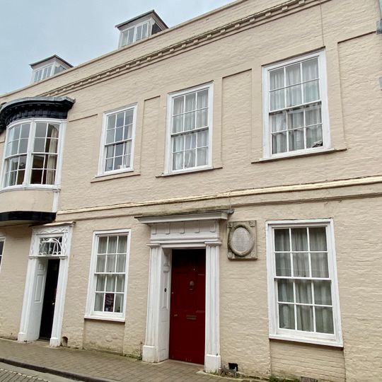 8 And 9a, Kingsgate Street