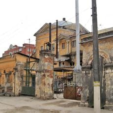 Ограда с воротами (Калуга)