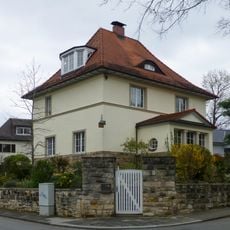 Haus Roonstraße 8