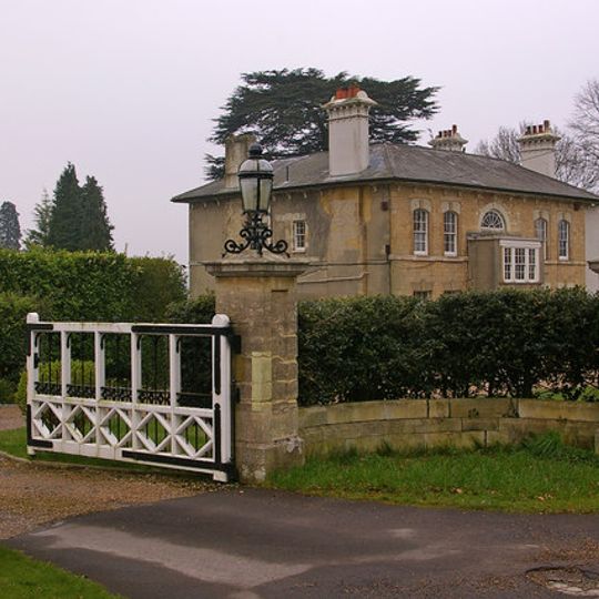 Wray Park Lodge