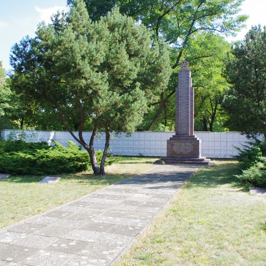 Sowjetischer Ehrenfriedhof Lübbenau