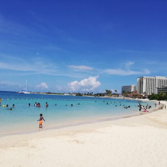 Ocho Rios Bay Beach