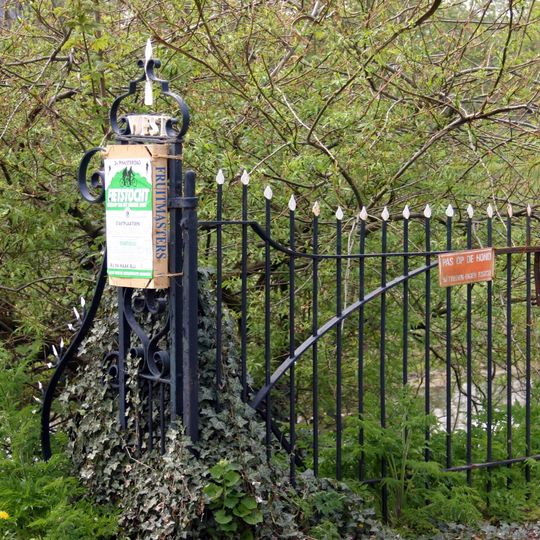 Toegangshek van hoeve "Westdorp"