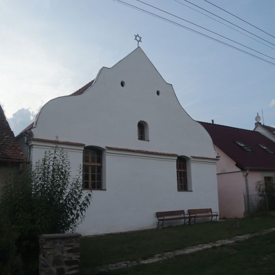 Synagogue in Police