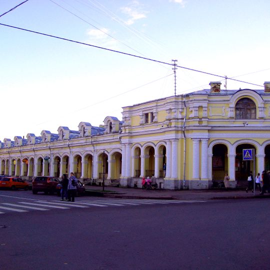 Gostiny dvor, Pushkin