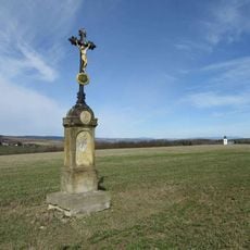 Kříž u Měrotína u silnice