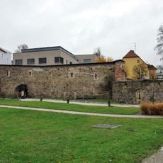 Stadtmauern und Zwingeranlage
