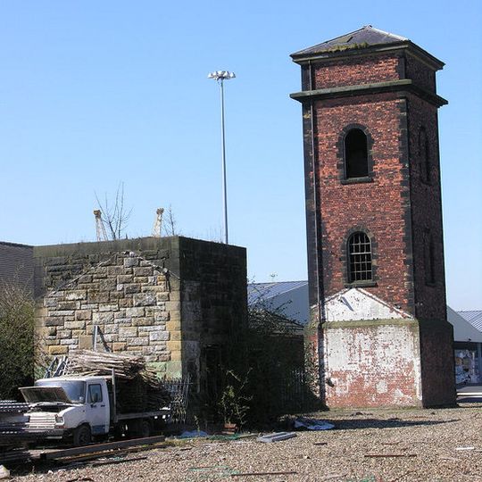 Hydraulic Engine House And Tower At Alexandra Dock