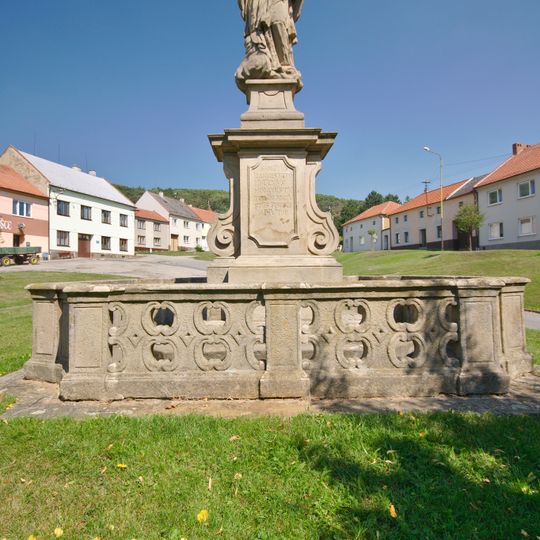 Sousoší svatého Jana Nepomuckého