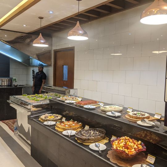 Royal Buffet ~ Dhanmondi