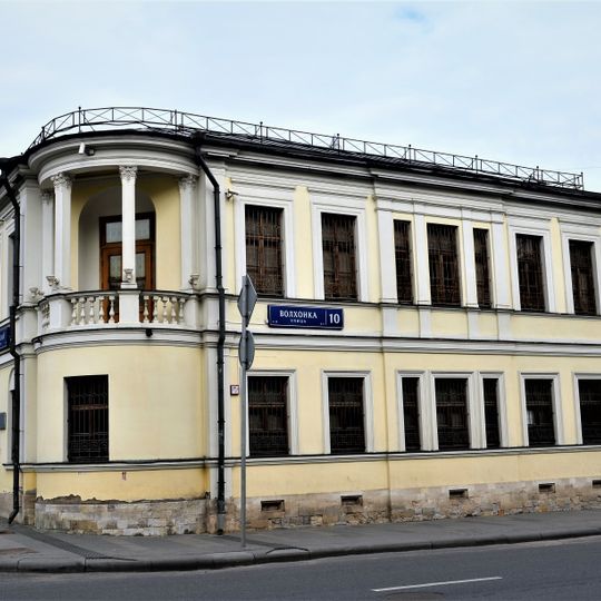 Западный флигель усадьбы О.А.Шуваловой