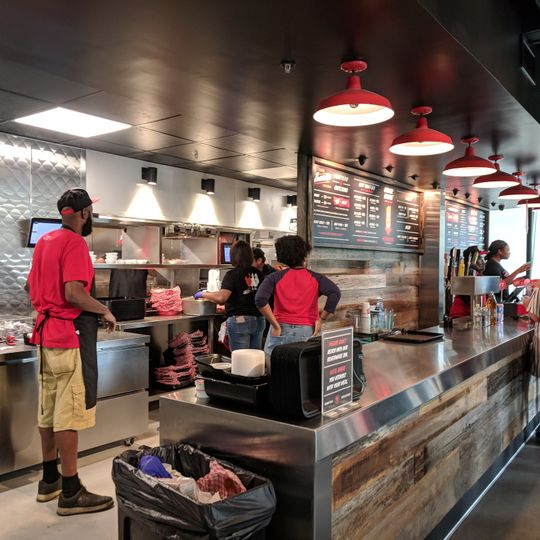 Hattie B's Hot Chicken