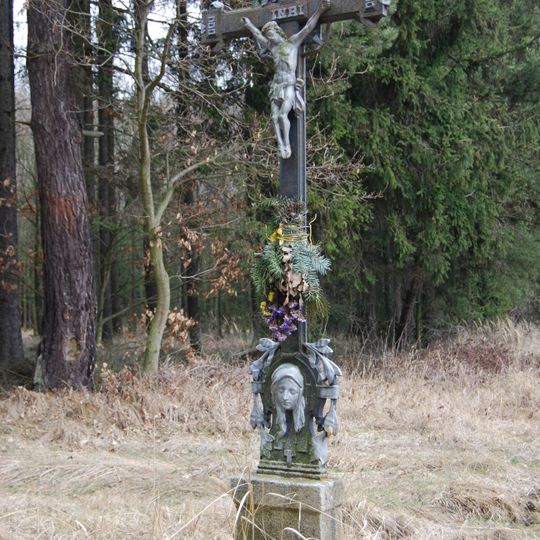 Křííž u silnice na Olešnou