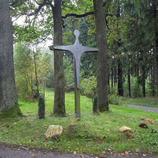 Kříž u rybníka u Sudkova Dolu