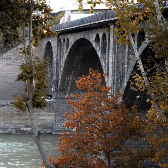 Çariça Tamar körpüsü