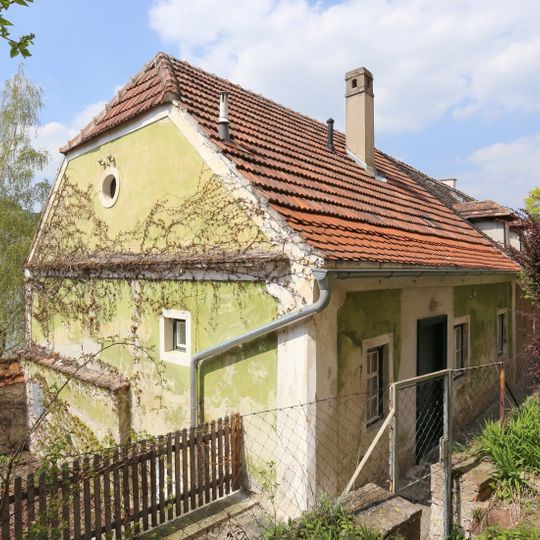 Bürgerhaus und Wirtschaftsgebäude