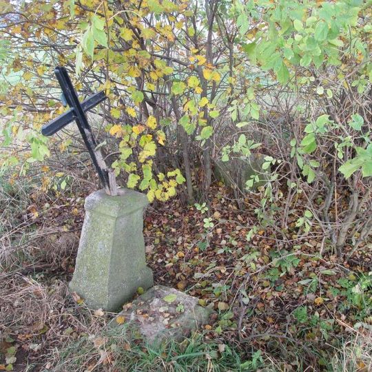 Kříž severně od Hlohové