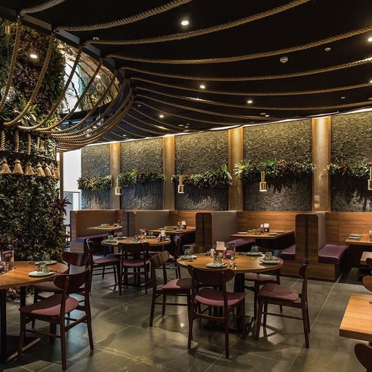 Thai Bazaar Breeze Xinyi Restaurant