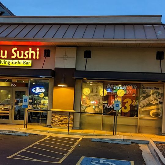 KiKu Revolving Sushi