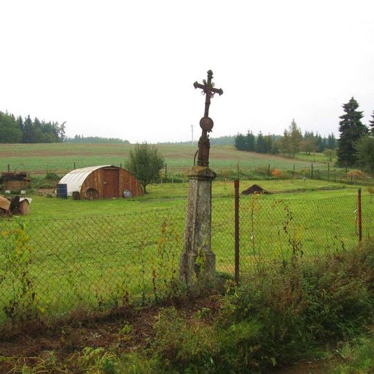 Kříž severozápadně od Chotiměře