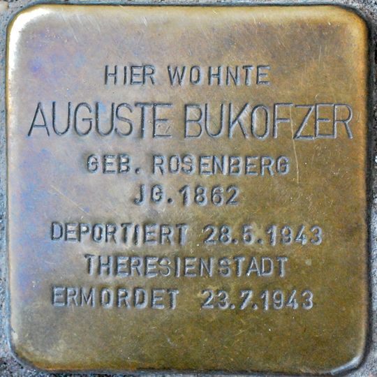 Stolperstein en memoria de Auguste Bukofzer