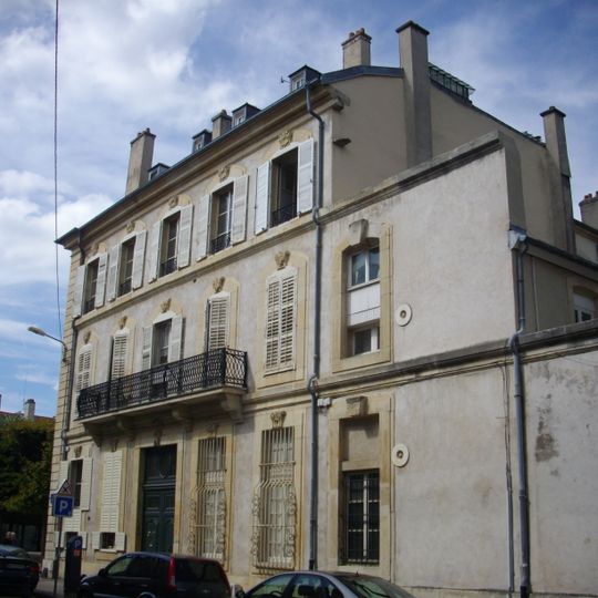 Immeuble, 1 rue Girardet, place d'Alliance