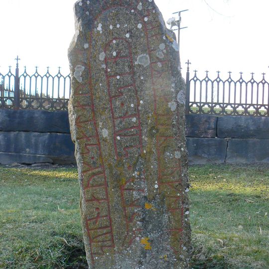 Östergötlands runinskrifter 147