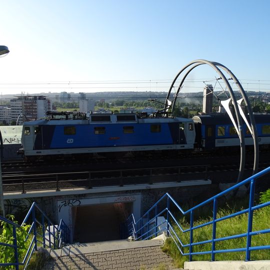 Podchod stezky Pod Krejcárkem - Nekvasilova pod tratí z jižního vítkovského tunelu