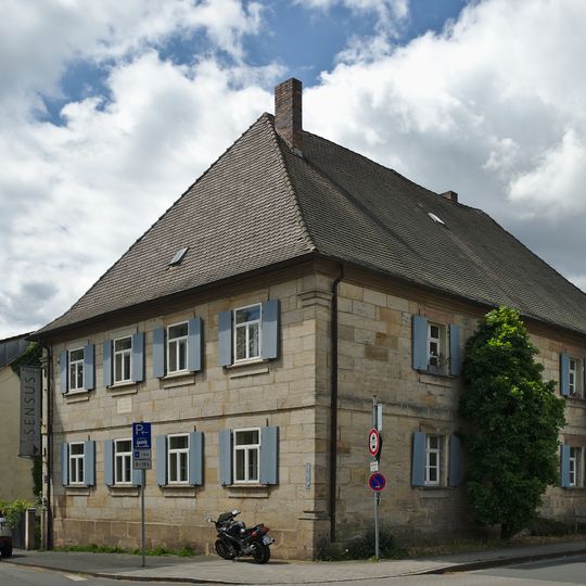 Ehemaliger Hansbauernhof, 1836 Gründungsort der C. St. V. Uttenruthia Erlangen
