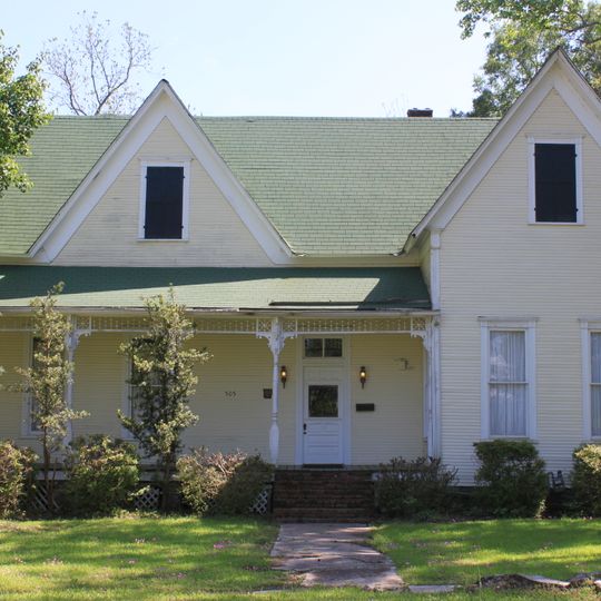 Couch-Marshall House