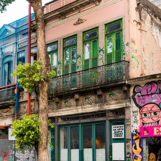 Edifício à Rua da Carioca, 85