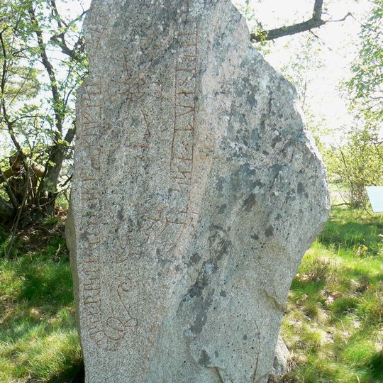 Östergötlands runinskrifter 163