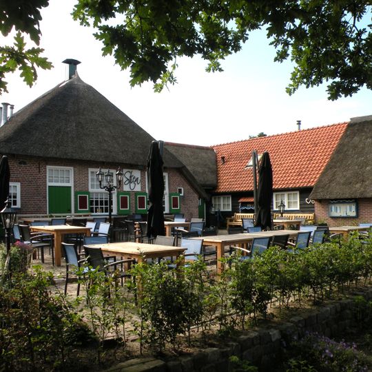 Middenwolderweg 2, Staphorst