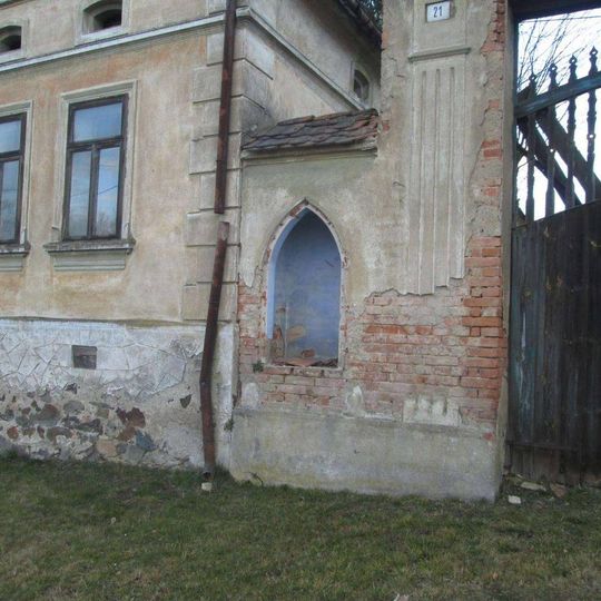 Vestavěná kaplička v Krtíně