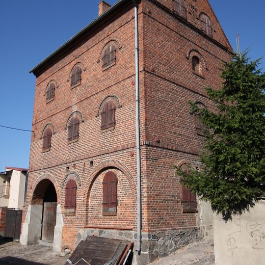 Granary in Lwówek
